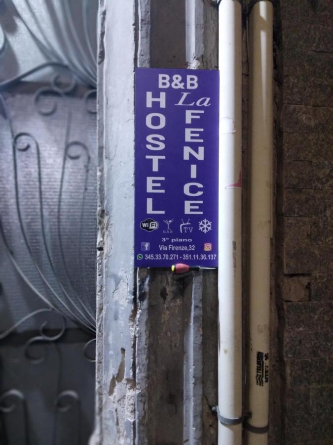 Hostel Bb La Fenice Наполи Екстериор снимка