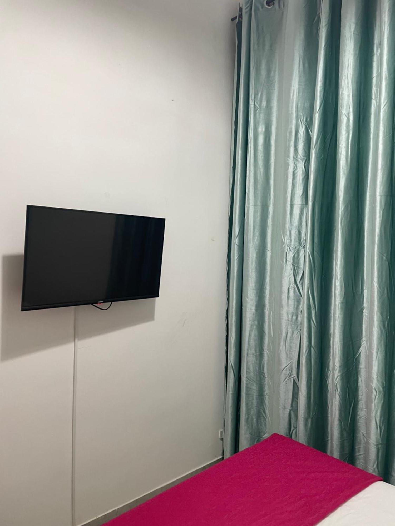 Hostel Bb La Fenice Наполи Екстериор снимка